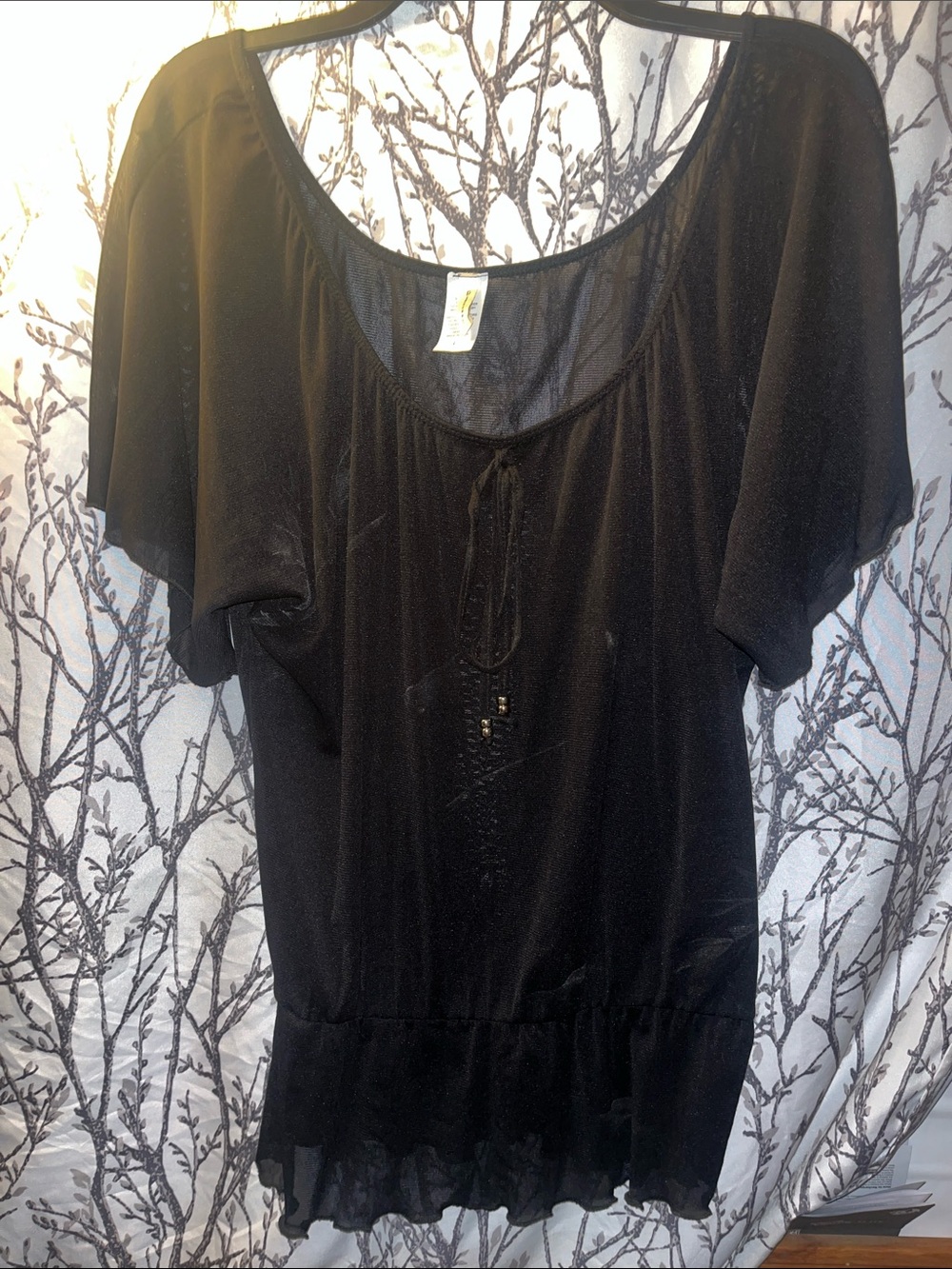 Discreet Black Sheer Short Sleeve Tunic